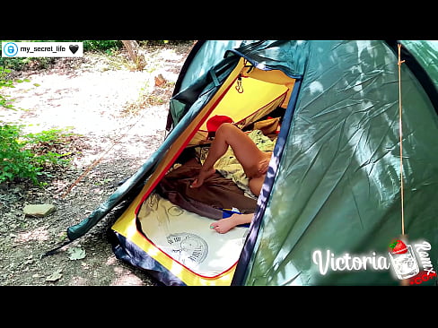 ❤️ ຖ່າຍໃນກ້ອງຖ່າຍຮູບ Passionate jerk off Stranger in a tent ❤ ຮູບໂປ້ຍາກ ຢູ່ພວກເຮົາ ❌️